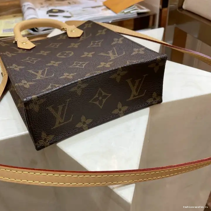 Fashionrep Bag 2109YA0116 LV 0727